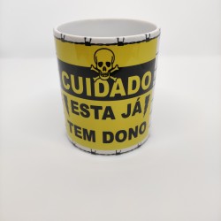 Caneca ONE GIFT STORE...